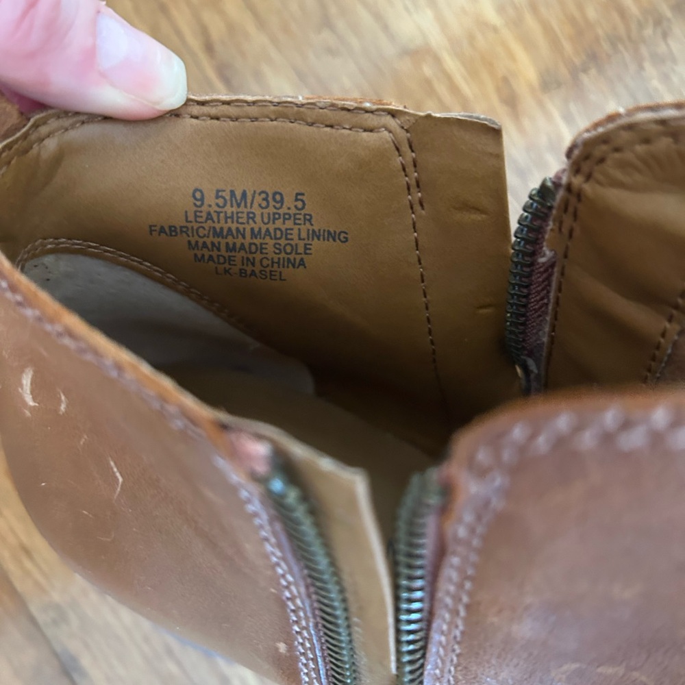 Lucky Brand Basel Ankle Booties in faux distressed Toffee Leather color Sz 9.5 - Picture 10 of 13